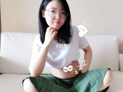 97作为一个懒人准妈妈,实在不愿挺着大肚子去照相馆折腾一天拍孕妇