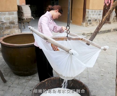 舍百斤葛根,只为得二斤葛粉 3 人 赞同了该文章 湖北省神农架,这里得