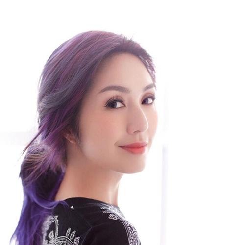 香港流行女歌手,影视演员杨千嬅