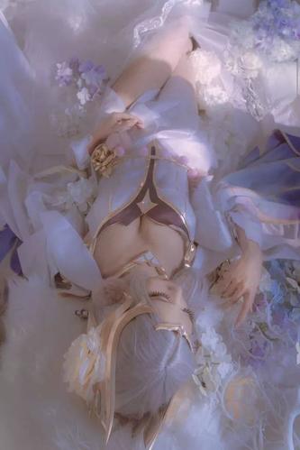 王者荣耀cos:金色仲夏夜貂蝉,真顶不住了