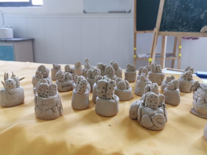 大一班小朋友陶泥作品展示