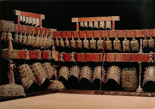 青铜编钟介绍特点 鉴定拍卖去哪里最好