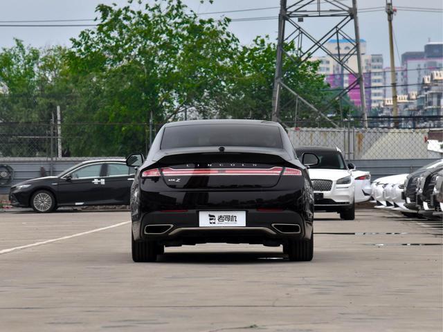 飞行家以及航海家这样的suv,不妨考虑一下林肯mkz这款中级轿车,虽然是