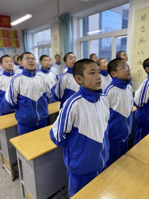 "雅言传承文明,经典浸润人生" 太原南海中学铜锣湾校区诵读展示
