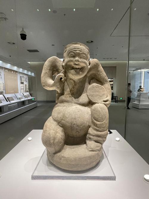 重庆三峡博物馆巴蜀汉代雕塑