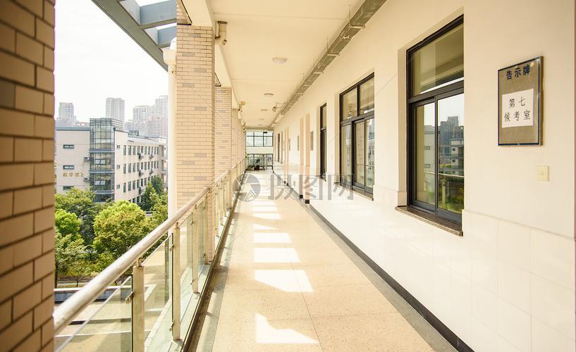 学校的走廊