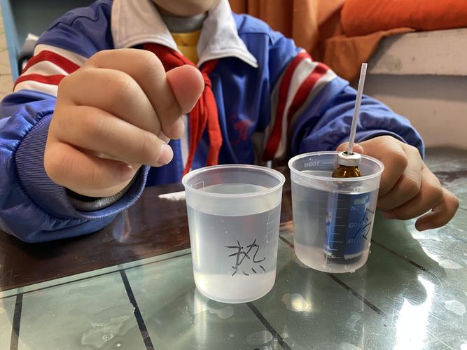 科学小实验:热胀冷缩