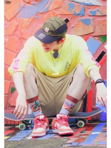 王一博同款nike dunk_耐克怎么样_鞋子_王一博_时尚