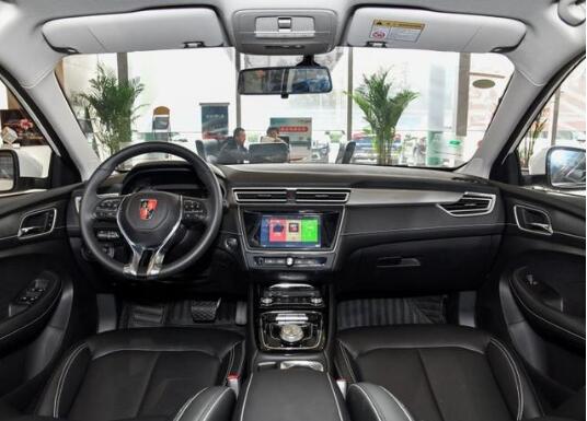 荣威i5官图曝光搭15l15t两款发动机