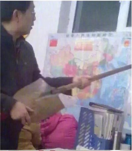 那些年我们遇见的奇葩老师 网友评论:老师我谁也不服