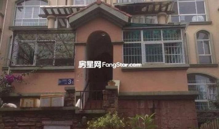 昆明二手房 万景园 万景园  1/1 215 万 6761元/平米 318㎡ 南北 楼层