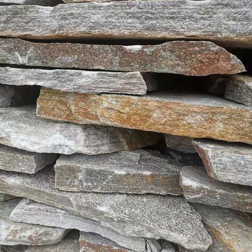 湖南邵阳粉石英乱形石价格粉石英垒墙碎拼石厂家现货供应