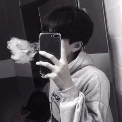 标签:男生头像,帅哥,时尚