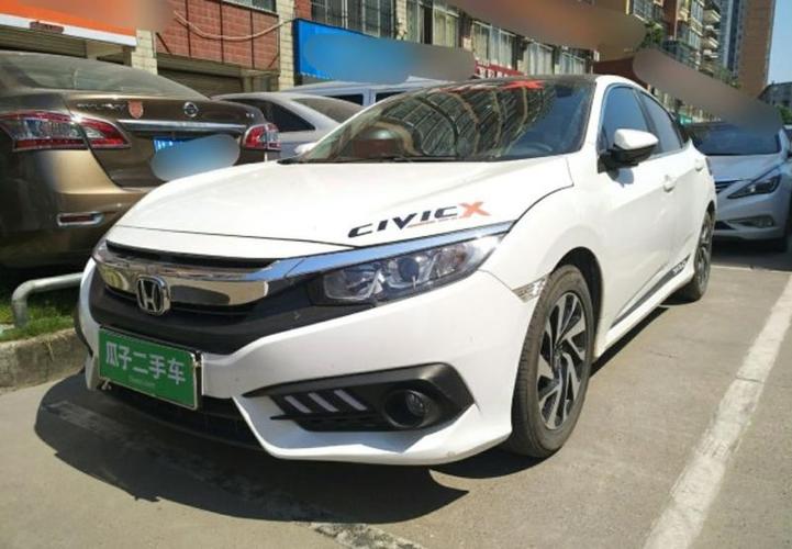 本田思域 2016款 1.5t 自动 豪华版220turbo (国Ⅴ)