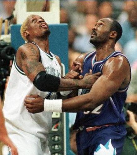 马龙与罗德曼热血对决