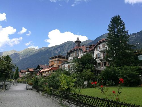 瑞士----布里恩茨小镇一日游