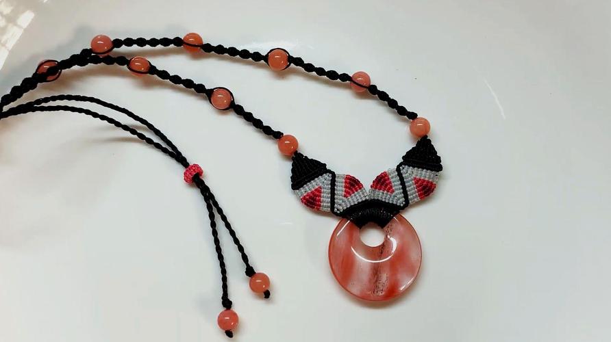 7手工编织首饰饰品视频教学,用线编织一个扇贝项链吊坠小饰品  21:11