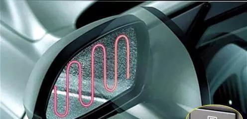 后视镜除雾按键在哪