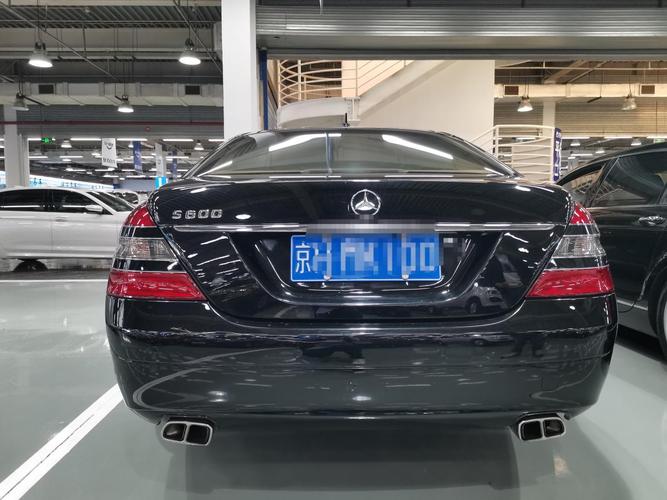 售价20多万的w211梅赛德斯奔驰s600l与s300l,不做大哥