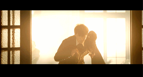 打戏帅!黄子韬赤手空拳开双枪man爆