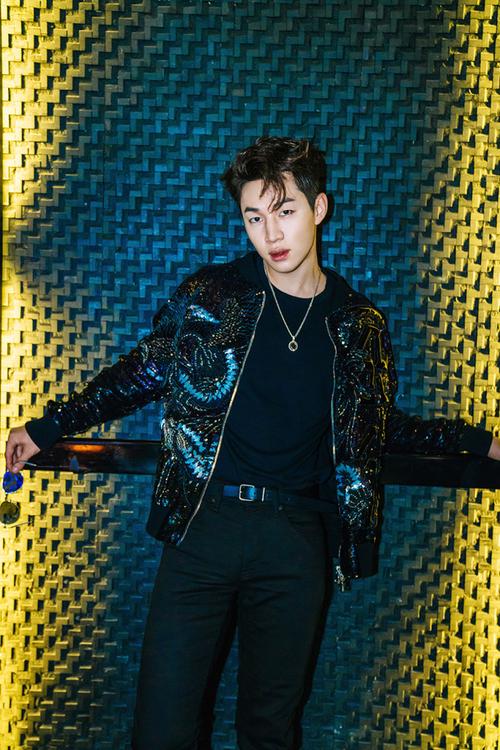 娱乐点评肖战任嘉伦杨幂黄子韬李一桐刘宪华