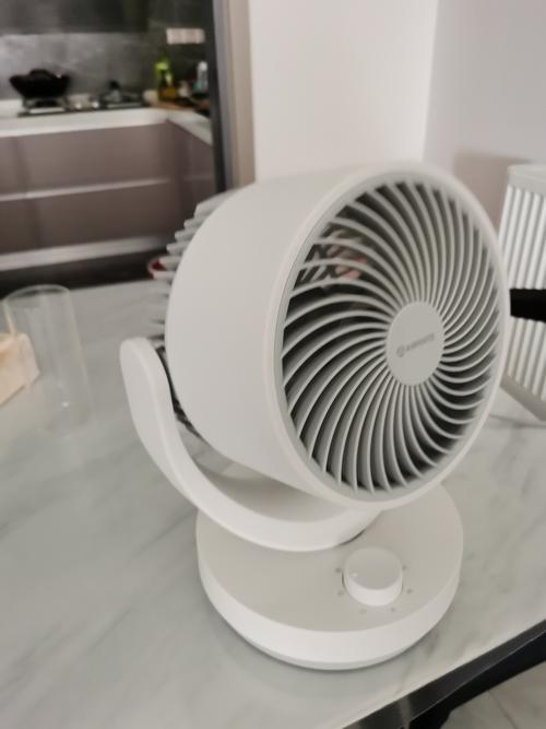 艾美特(airmate) 电风扇 ca15-x28 家用台式 3档 机械版 空气循环扇