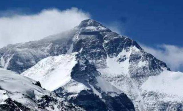 2006年5月初,夏普再一次来到了喜马拉雅山脚下,没有登山之前,夏普对另