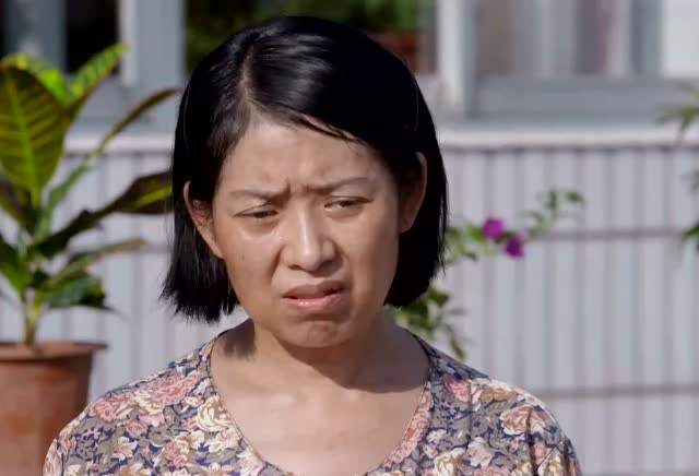 赵四老婆扮演者开直播变大美女化妆后年轻又漂亮