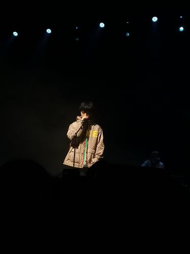 让我们一起来姜云升25岁生日快乐