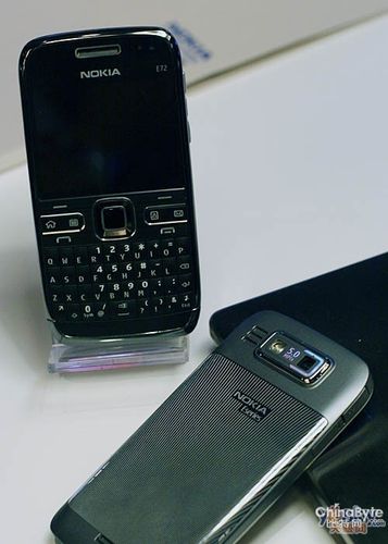 商务时尚一个也不少诺基亚e72报价2099元