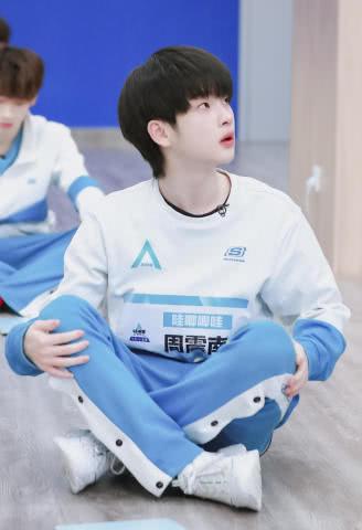 张颜齐争c位?周震南直呼"很寒心",张颜齐这句话太真实了