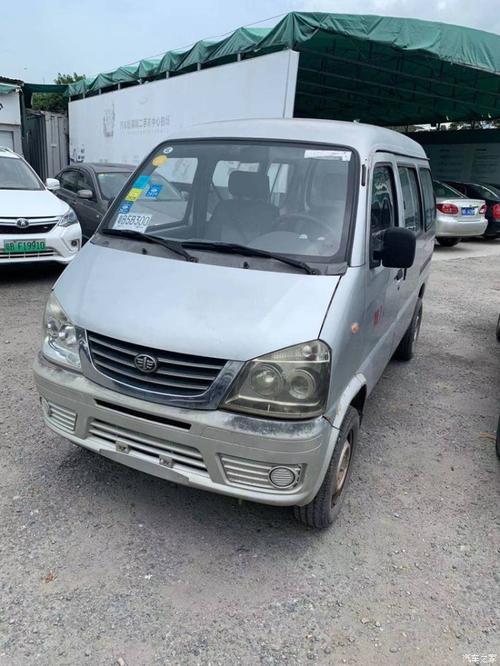 深圳出13年一汽佳宝小面包车