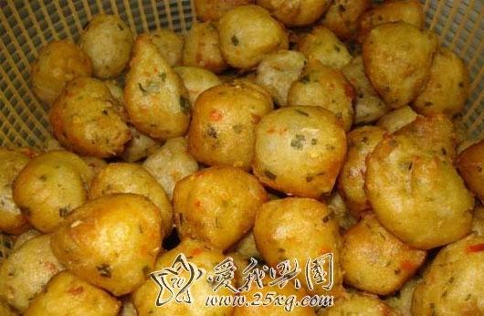 兴国特色小吃炸薯包