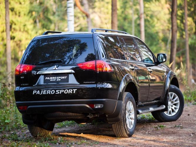 爬山涉水浑不怕 五款四驱硬派suv推荐