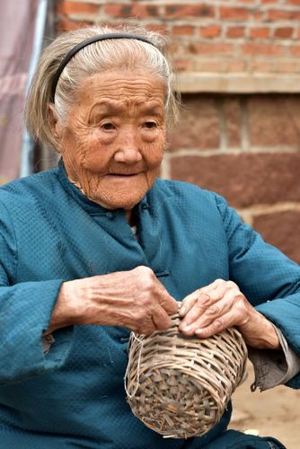 世纪风华岁月流金临沂市百岁老人摄影展即将开展