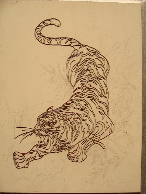 求助 底色要白色,线条纯黑,线条要光滑流畅,我需要