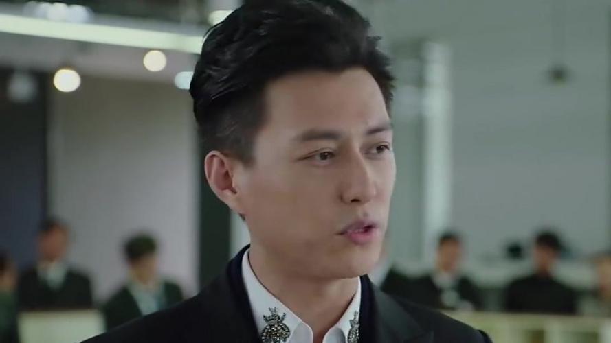 我的前半生:陈俊生当贺涵面想念子君,现场贺涵酸的太要命,搞笑