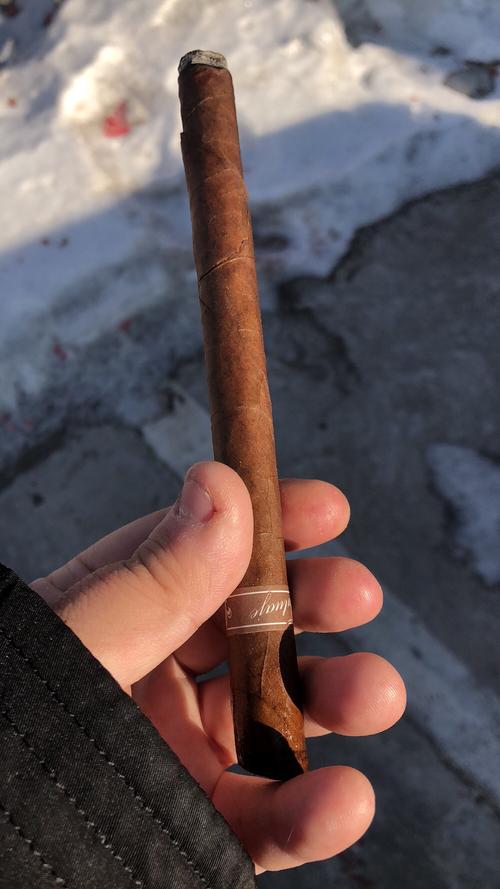 【雪茄说】塔图阿赫迈阿密棕标特别长矛(塔图棕矛)评测
