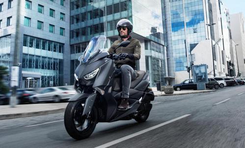 雅马哈xmax300重新上市 被迫降价1.3万 现在要4.98万