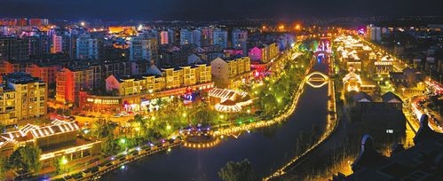 目前,西昌正围绕"七彩西昌·阳光水城"城市定位,按照全域生态,全景