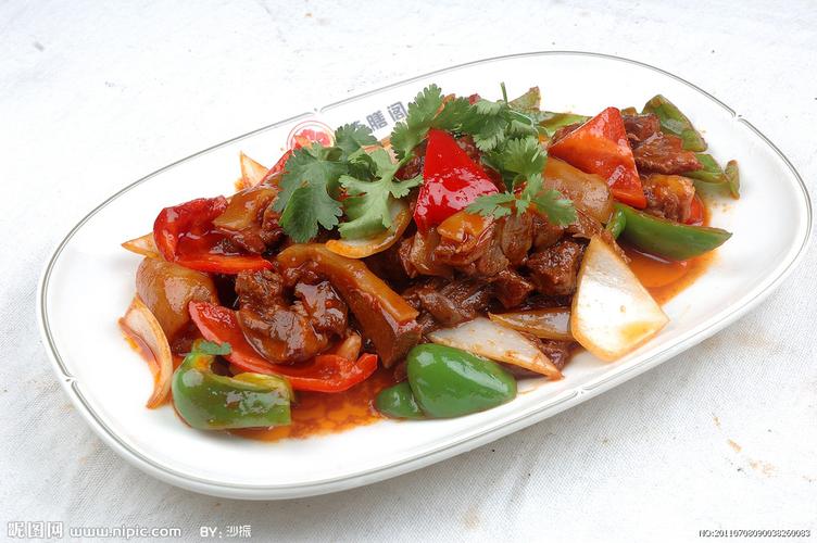川椒炒狗肉图片