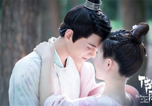 甜蜜古装情侣图片_传闻中的陈芊芊