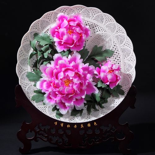 喜欢牡丹花盘摆件的还喜欢