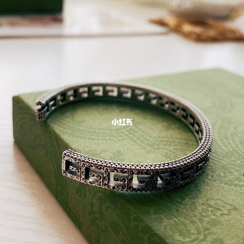 gucci这个手镯太好看了!_古驰怎么样_手镯_925银_氧化
