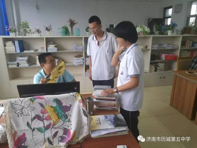一张照片,让满满的正能量在历城五中教师群爆棚