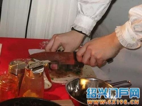 男子因妻子拒绝性爱挥刀自宫