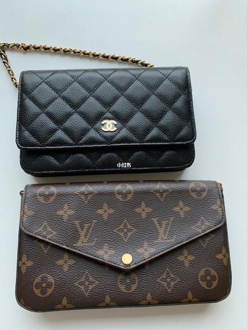 香奈儿woc90lv老花三合一对比,应该选哪个_woc_路易