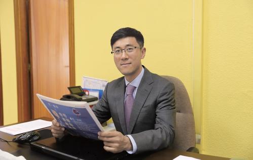 欧洲时报专访中国驻马德里旅游办事处主任张志云