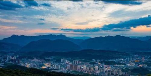 贵州最北边的县道真县,县名取自一位东汉学者尹珍