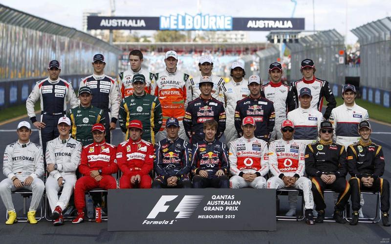 f1赛车展览吸引众人围观f1赛车汽车图片高清汽车壁纸